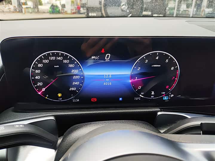 Фото 12 - Mercedes-Benz GLB-Class