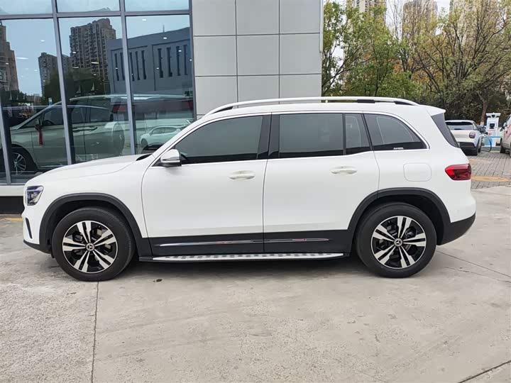 Фото 5 - Mercedes-Benz GLB-Class