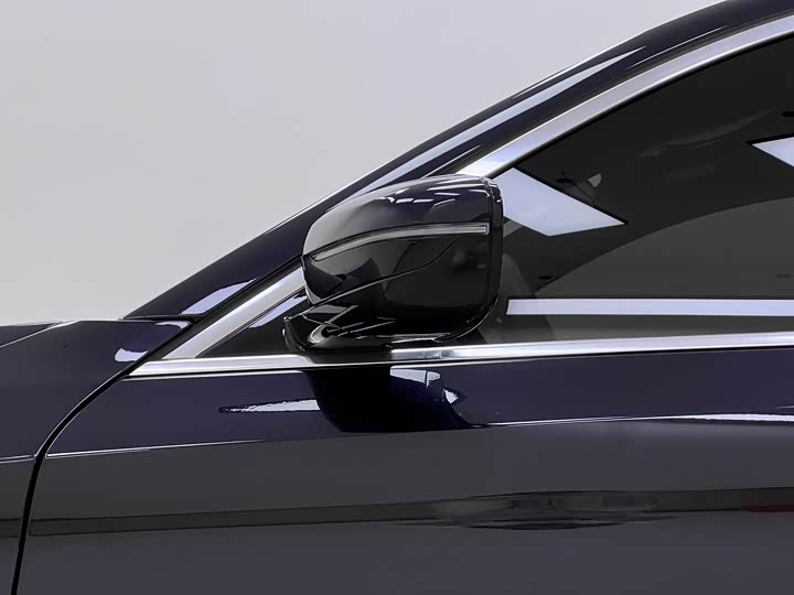 Фото 10 - BMW 5 Series