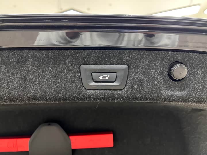 Фото 37 - BMW 5 Series