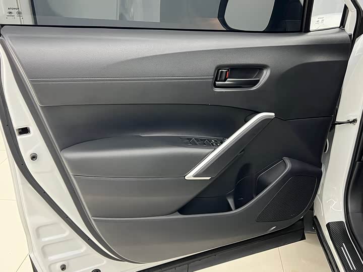 Фото 5 - Toyota Frontlander