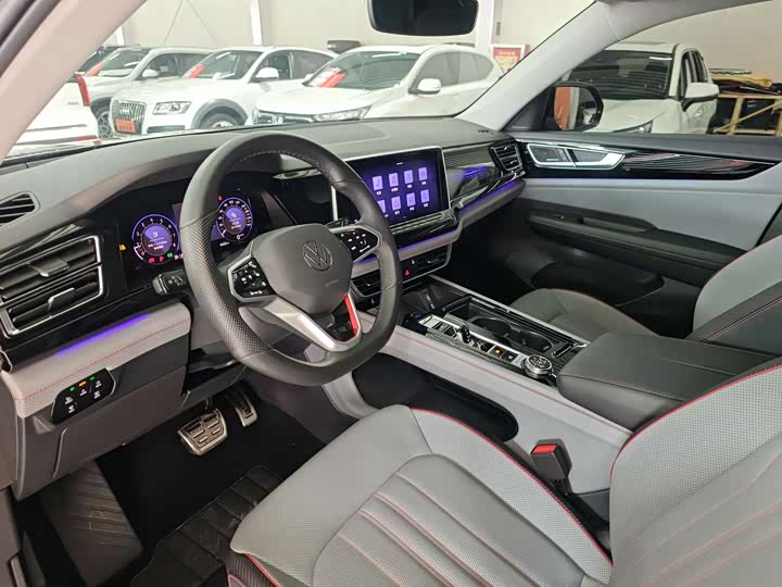 Фото 8 - Volkswagen Teramont X