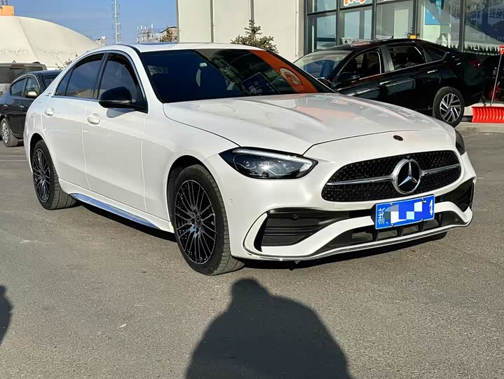 Фото 1 - Mercedes-Benz C-Class