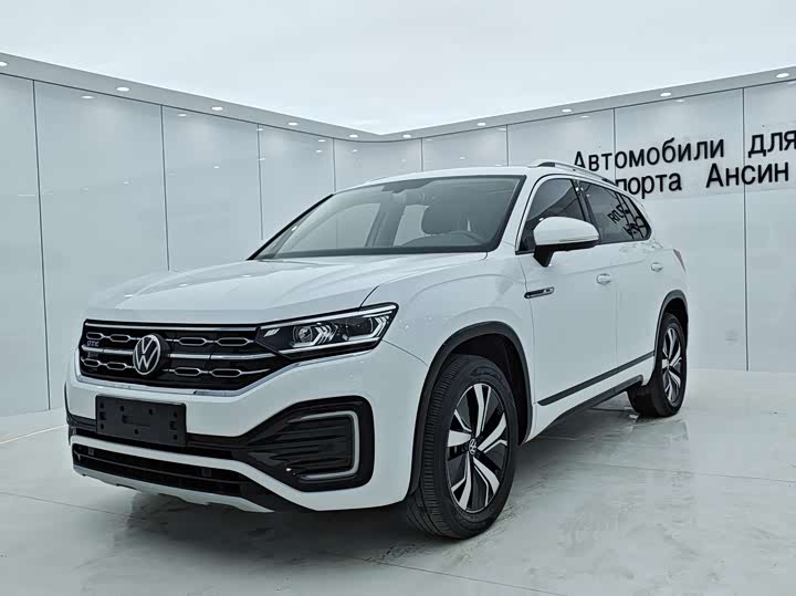 Фото 1 - Volkswagen Tayron GTE Hybrid