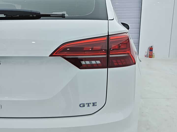 Фото 10 - Volkswagen Tayron GTE Hybrid