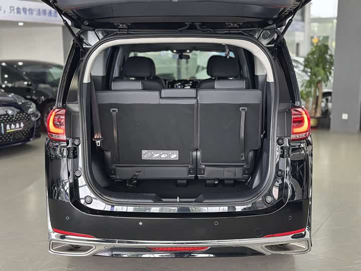 Фото 13 - GAC Trumpchi M8