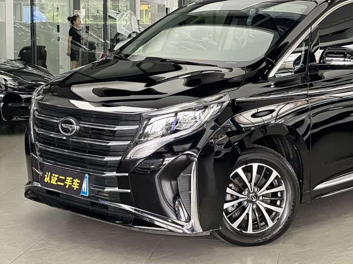Фото 14 - GAC Trumpchi M8