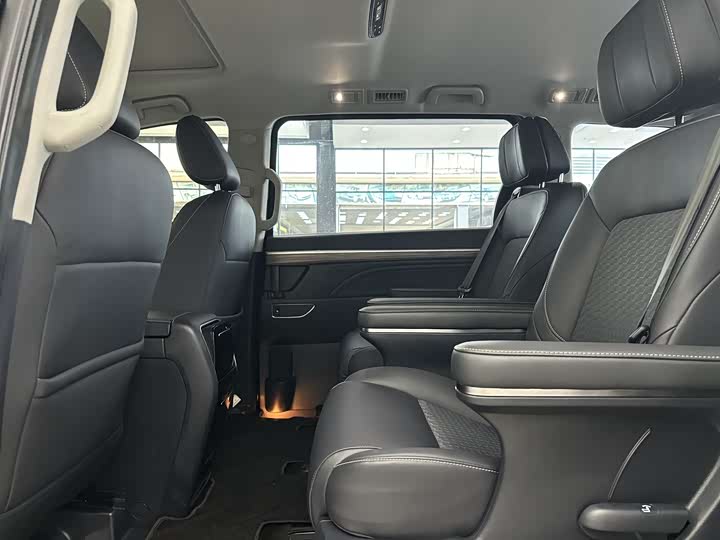 Фото 6 - GAC Trumpchi M8