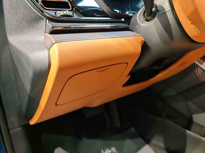 Фото 11 - BYD Han