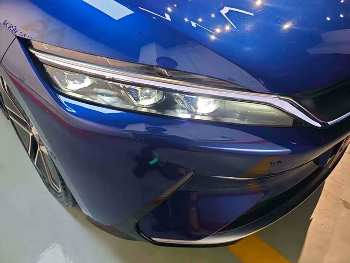 Фото 4 - BYD Han