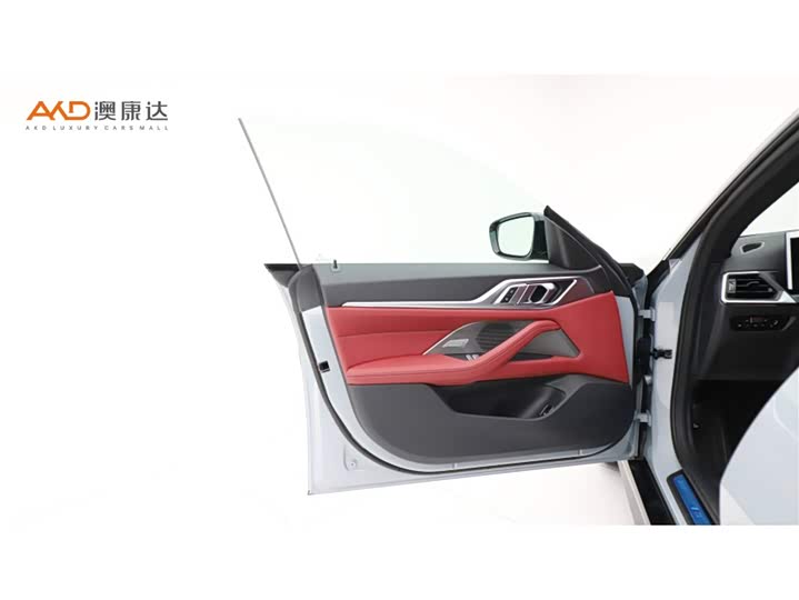 Фото 10 - BMW 4 Series