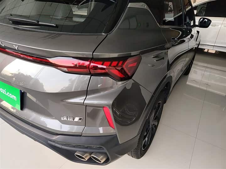 Фото 8 - Geely Coolray