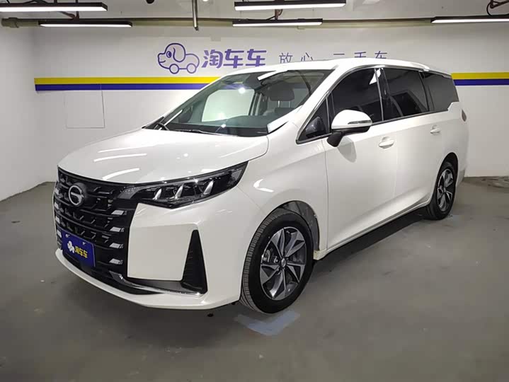 Фото 1 - GAC Trumpchi M6