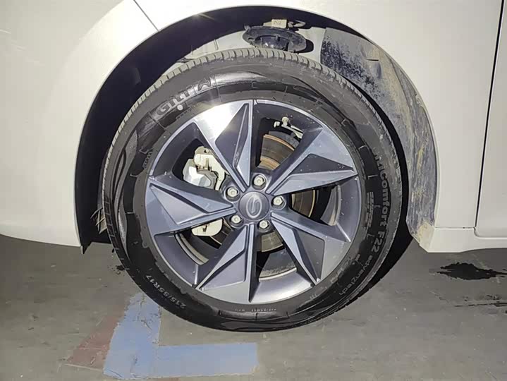 Фото 6 - GAC Trumpchi M6