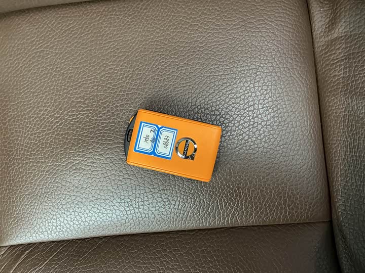 Фото 20 - Volvo XC60