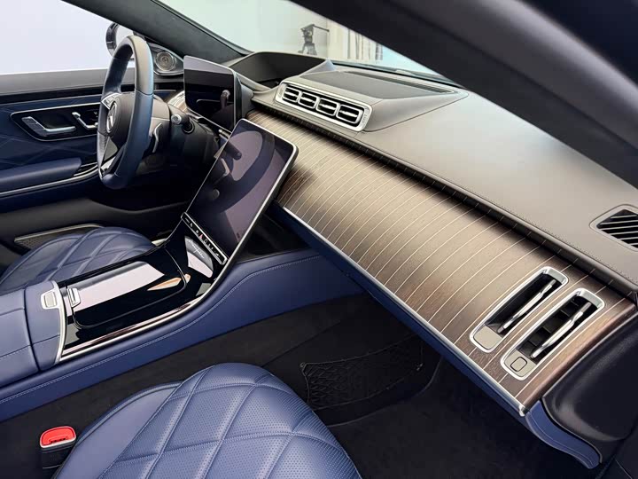 Фото 5 - Mercedes-Benz Maybach S-Class