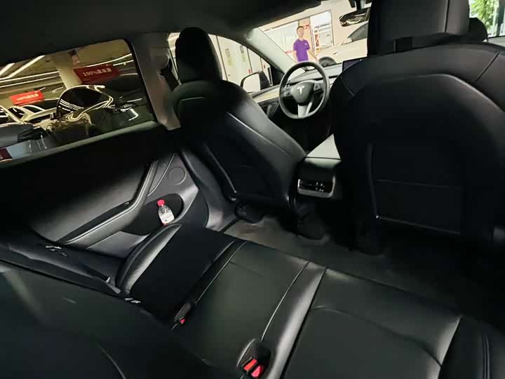 Фото 11 - Tesla Model Y