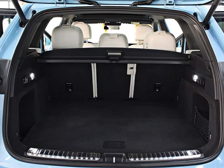 Фото 12 - LiXiang L7