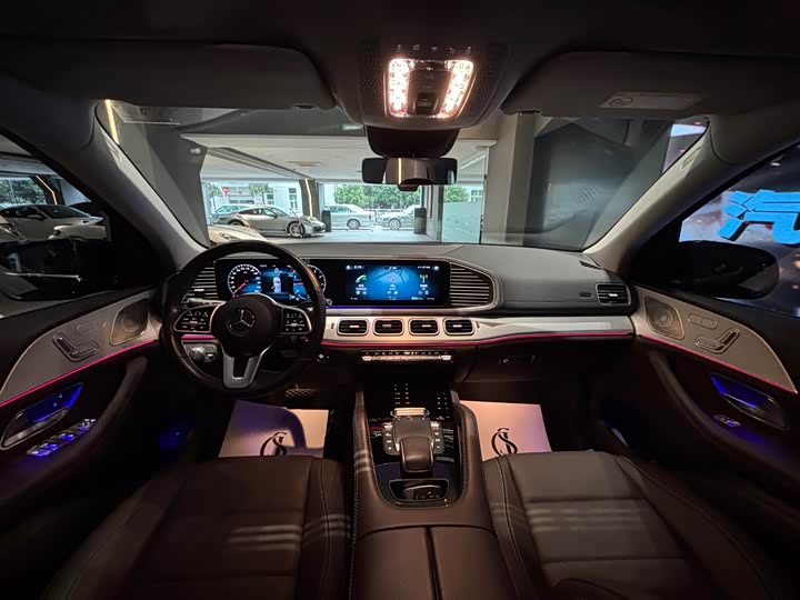 Фото 11 - Mercedes-Benz GLE-Class