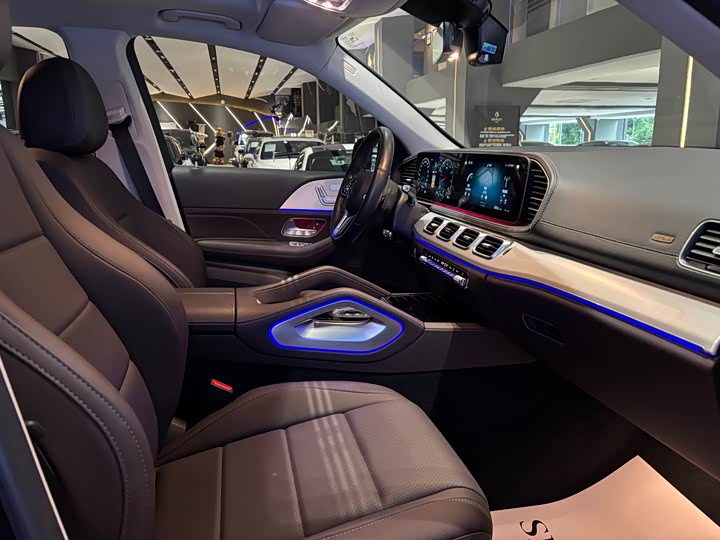 Фото 17 - Mercedes-Benz GLE-Class