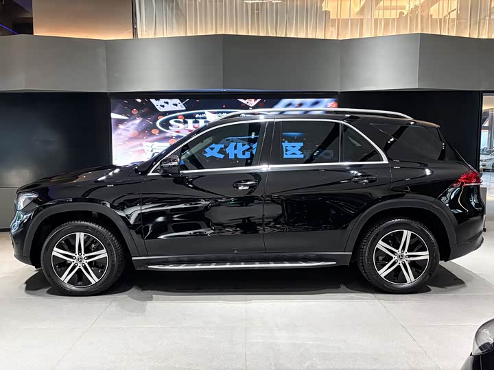 Фото 3 - Mercedes-Benz GLE-Class