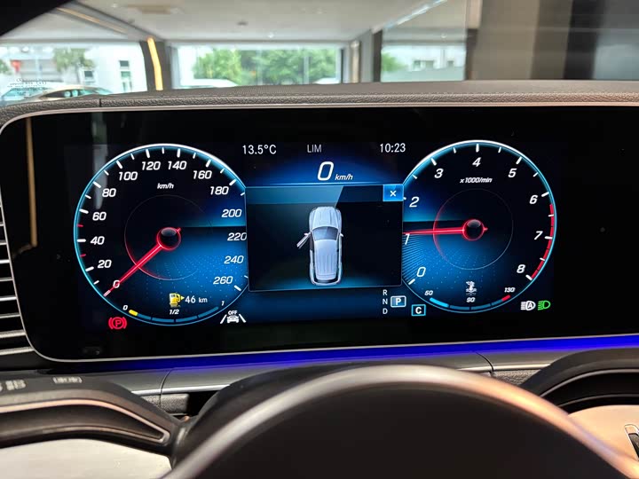 Фото 9 - Mercedes-Benz GLE-Class