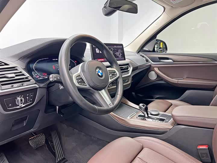 Фото 16 - BMW X3