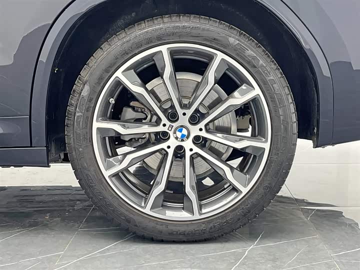 Фото 26 - BMW X3