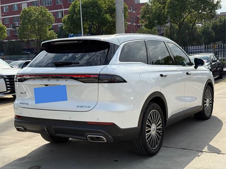 Фото 7 - Chery Tiggo 8L