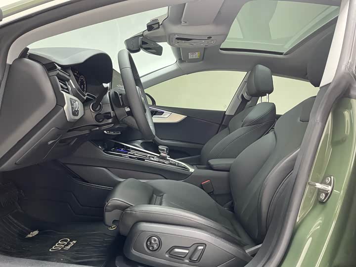 Фото 20 - Audi A5