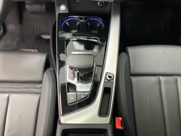 Фото 30 - Audi A5