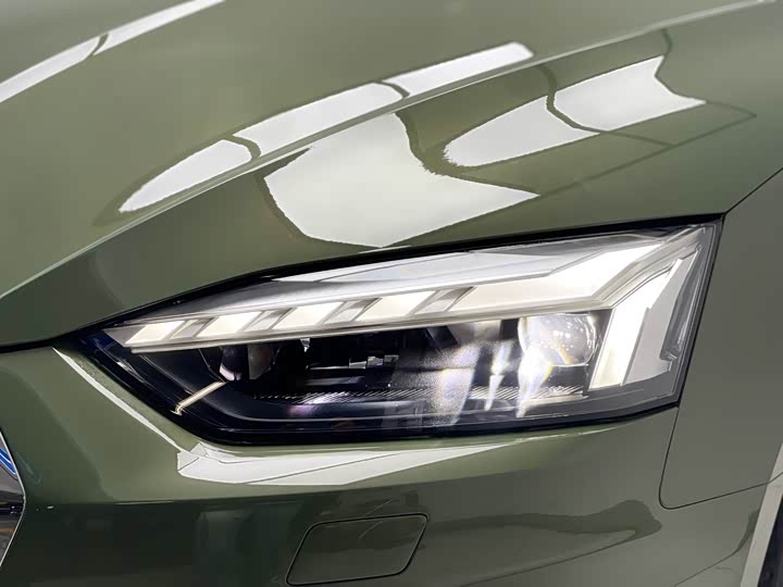 Фото 8 - Audi A5