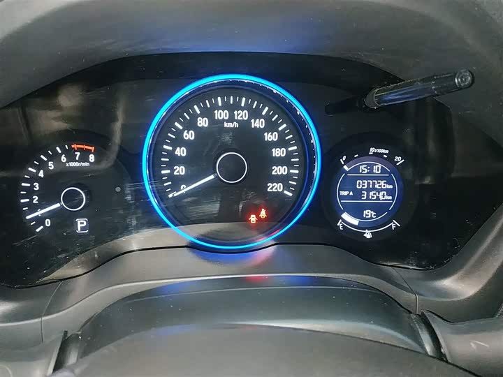 Фото 12 - Honda Vezel