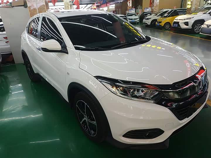 Фото 4 - Honda Vezel