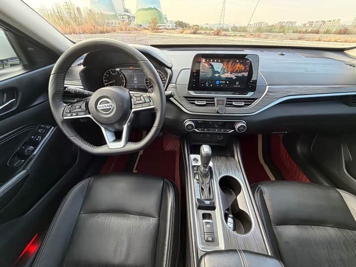 Фото 10 - Nissan Teana