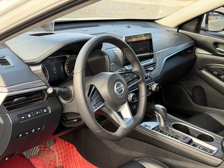 Фото 12 - Nissan Teana