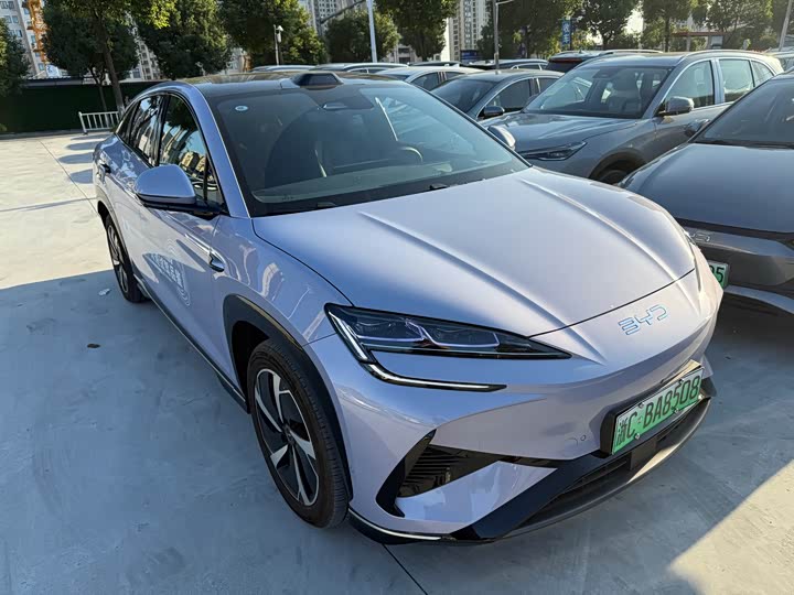 Фото 3 - BYD Sea Lion 07 EV