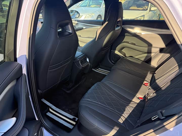 Фото 5 - BYD Sea Lion 07 EV