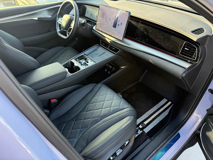 Фото 6 - BYD Sea Lion 07 EV