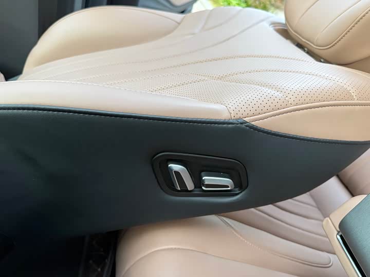 Фото 26 - Chery Tiggo 8L