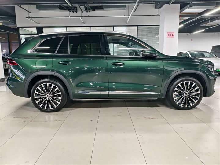 Фото 3 - Geely Monjaro