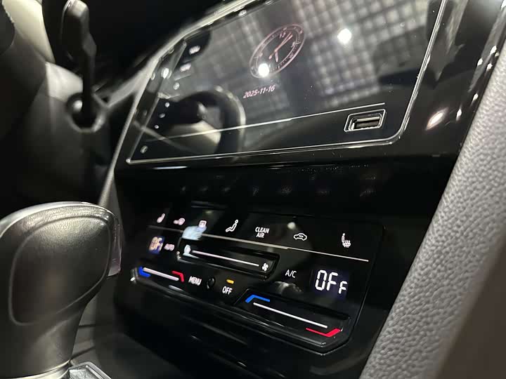 Фото 8 - Volkswagen Magotan