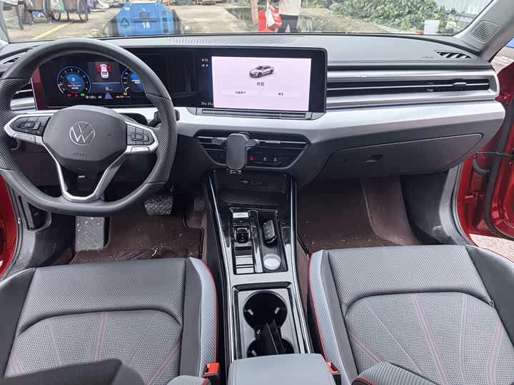 Фото 14 - Volkswagen Lamando L