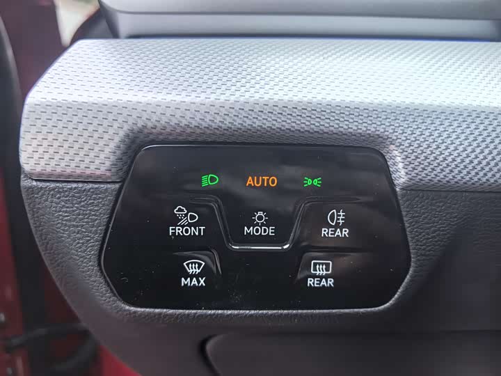 Фото 25 - Volkswagen Lamando L