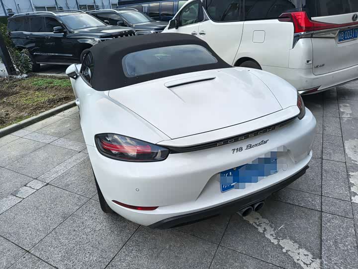 Фото 8 - Porsche 718