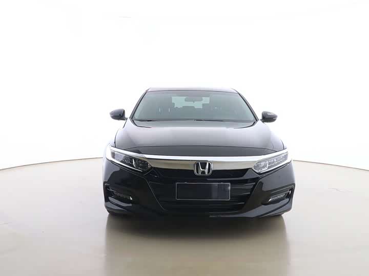 Фото 2 - Honda Accord