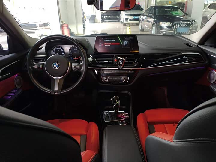 Фото 10 - BMW 1 Series