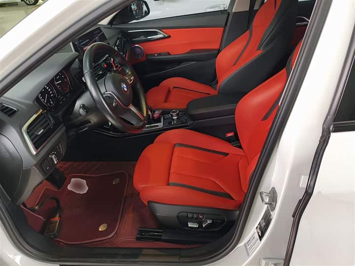 Фото 15 - BMW 1 Series