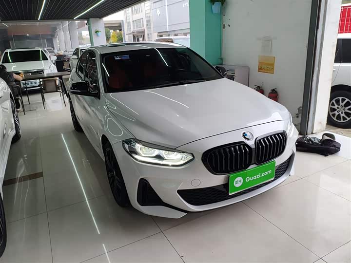 Фото 4 - BMW 1 Series