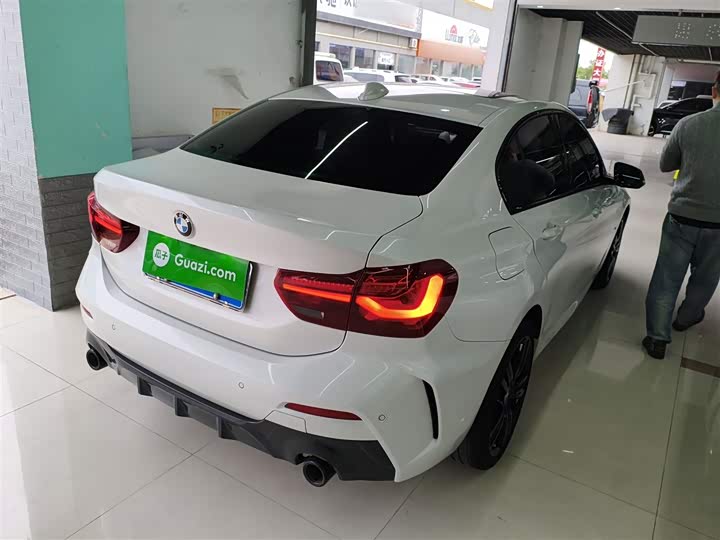 Фото 7 - BMW 1 Series